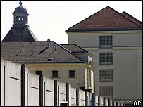 Prisão de St. Poelten, onde Josef Fritzl está sendo mantido