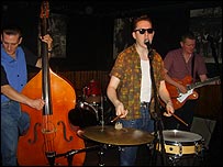 The Tailshakers (c) Stu Gibson