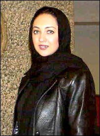 يک شب نخستين فيلم بلند نيکی کريمی بازيگر سينمای ايران است 