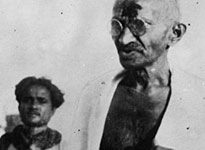 31st March 1930: Pacifist and Indian nationalist leader Mahatma Gandhi (Mohandas Karamchand Gandhi, 1869 - 1948) during the Salt March protesting against the government monopoly on salt production.(Getty Images/Hulton|Archive)