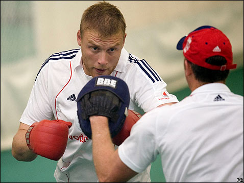 Flintoff gets pumping for his Test return