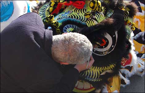 Chinese New Year, Dragon's eye 