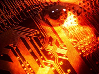 چشم و فضای مجازی