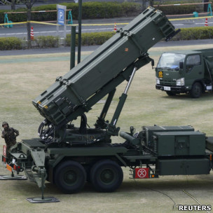 日本东京防卫省大院内自卫队部署爱国者三型拦截导弹(10/4/2013)