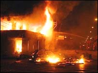 ساختمان رستوران 