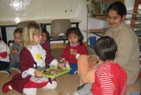 Rhannu bara brith yn yr ysgol