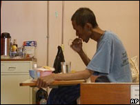 Paciente de aids em um hospital na Indonésia