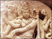 شِوا کا کائناتی رقص – ایک قدیم مجسمہ