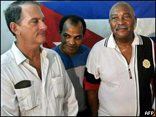 Rene Gómez (izq.) Orlando Zapata (centro, Felix Bonne (derecha) 