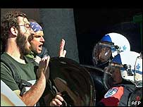 protestos contra omc