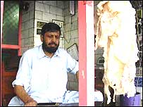 نمک منڈی کی وجۂ شہرت ’چرسی‘ کے تکّے ہیں