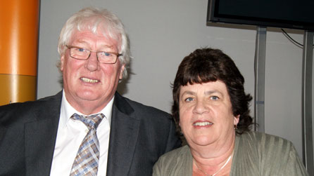 Dennis ac Enid Davies