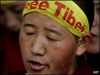 Người Tây Tạng biểu tình ở Ấn Độ