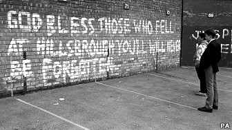 Homenaje a las víctimas de Hillsborough