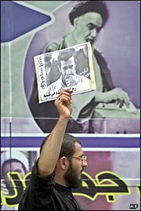 با پيروزی محمود احمدی نژاد در انتخابات رياست جمهوری، نيروهای مشهور به اصولگرا عرصه فعاليت گسترده تری يافته اند