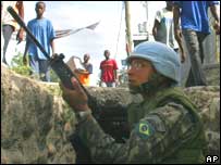Soldado brasileiro no Haiti