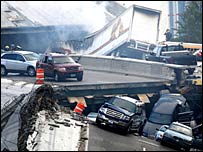 پل تخریب شده