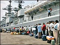 Lübnan'ı terkeden Hindistan vatandaşları