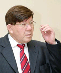 Мухтор Шаханов(Wikipedia.org энциклопедиясидан олинган сурат)