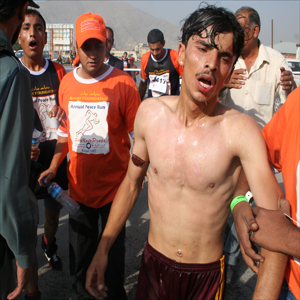 ځوان لوبغاړى 