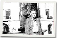 O flaen cofgolofn Winston Churchill ym Mharis