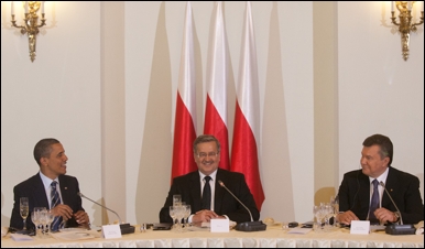 Обама, Коморовський, Янукович