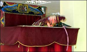 Punch, the crocodile and the sausages