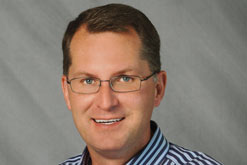 Author Dave Pelzer