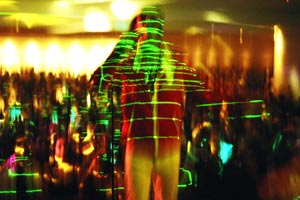 افشین ظاهر می شود