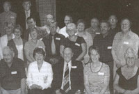 Rhai o ddisgyblion cyntaf (1956) Ysgol Glan Clwyd gyda Mr Norman Williams