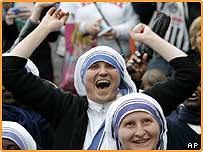 شادی پس از اعلام خبر انتخاب جديد 