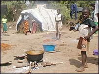 Muitas pessoas não têm condições de pagar por tratamentos mais caros na África