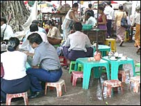 Quán trà ở Rangoon