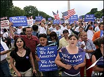 تظاهرات هواداران اصلاح قوانين مهاجرت در شهر واشنگتن دی سی