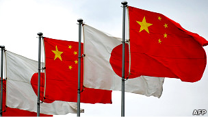 中日国旗(资料图片)