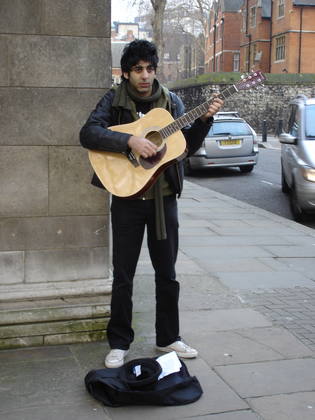 Waqs busks