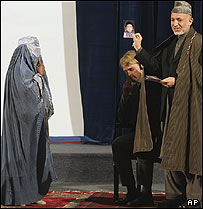 .زهرا دولت زی با حامد کرزی