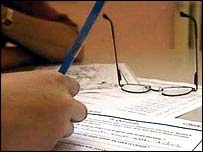 英国希望教师们惩罚抄袭行为