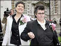 Shannon Sickles e Grainne Close 