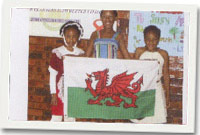 Plant yn Ysgol Khuthala