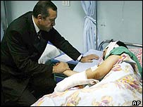 Прем'єр-міністр Туреччини Реджеп Таїп Ердоґан відвідує лікарню