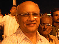 योगेन कोठारी और दूसरे मुंबईवासी