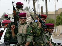 Iráčtí vojáci z nové Národní gardy