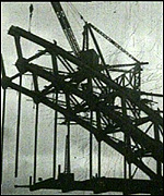 Tyne Bridge under construction