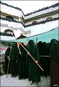 دانشجويان مدرسه اسلامی حفصه