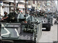 Tropas do Exército libanês nas ruas de Trípoli