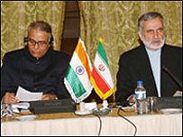 کمال خرازی، وزير امور خارجه سابق ايران و همتای هندی اش