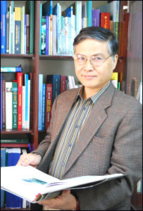 Giáo sư Trương Quang Hải