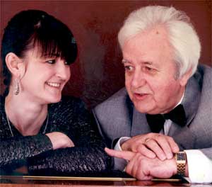 y cyfeilydd a'r llywydd