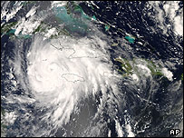 توفان گوستاو